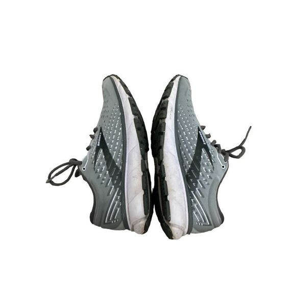 Brooks Womens Ghost 13 Running
Shoes Grey / Blackened Pearl / Purple
9.5 - Picture 6 of 9